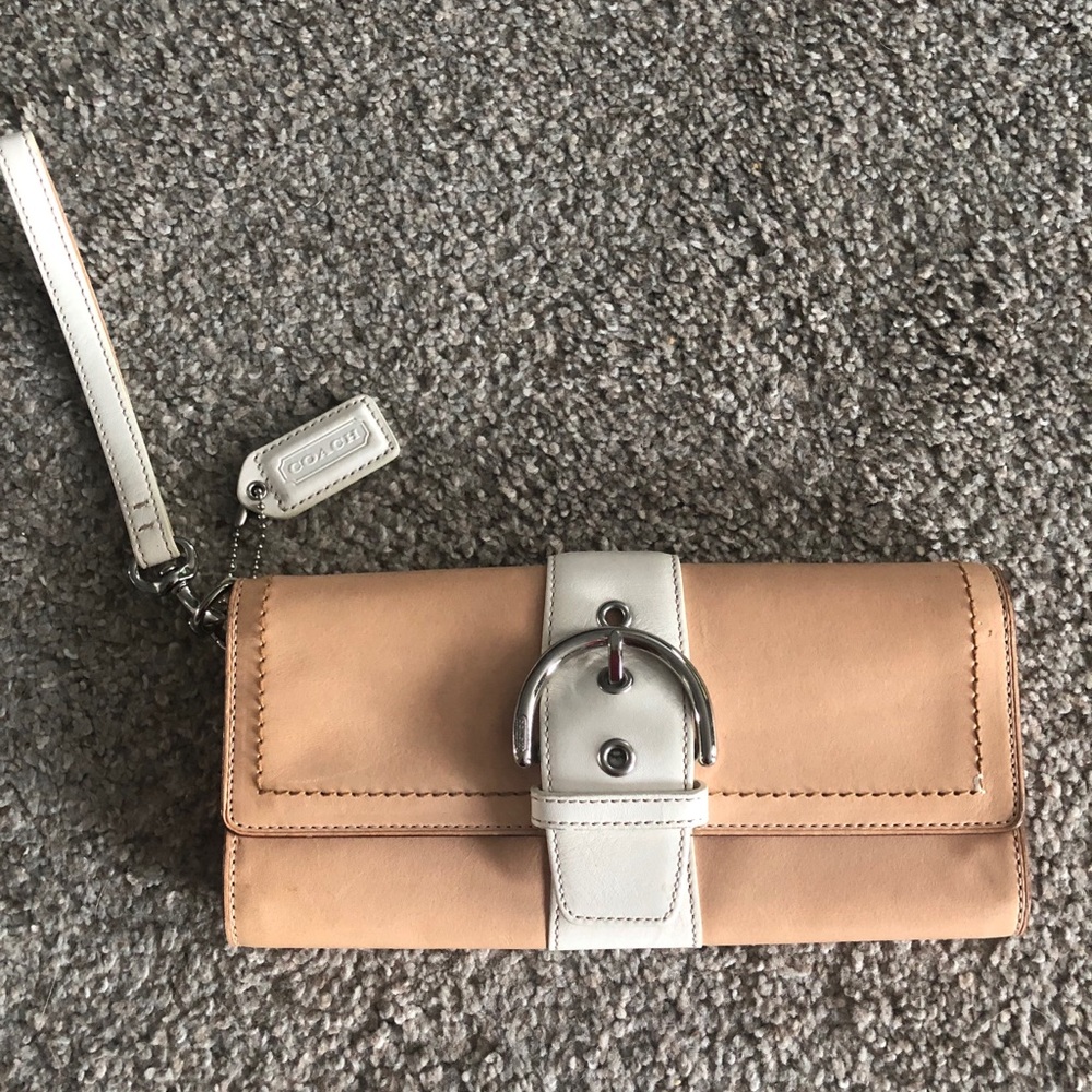 Like new Coach Wristlet